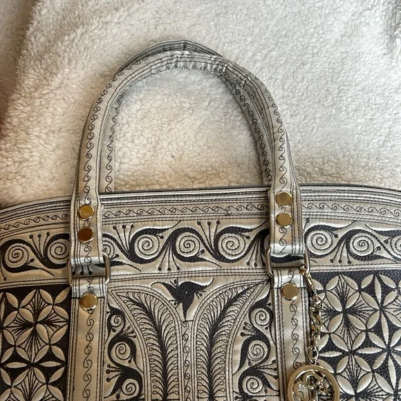 Banda Bags Kali Tote - Large Silver - Picture 8 of 16